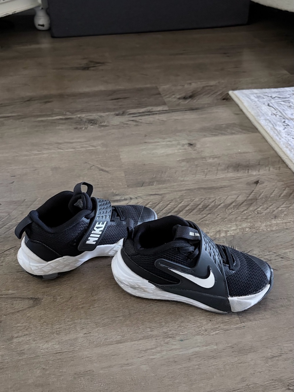 Nike Kids Black and White Low-Top Sneakers